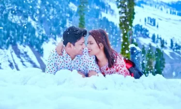 Kashmir Honeymoon Package.