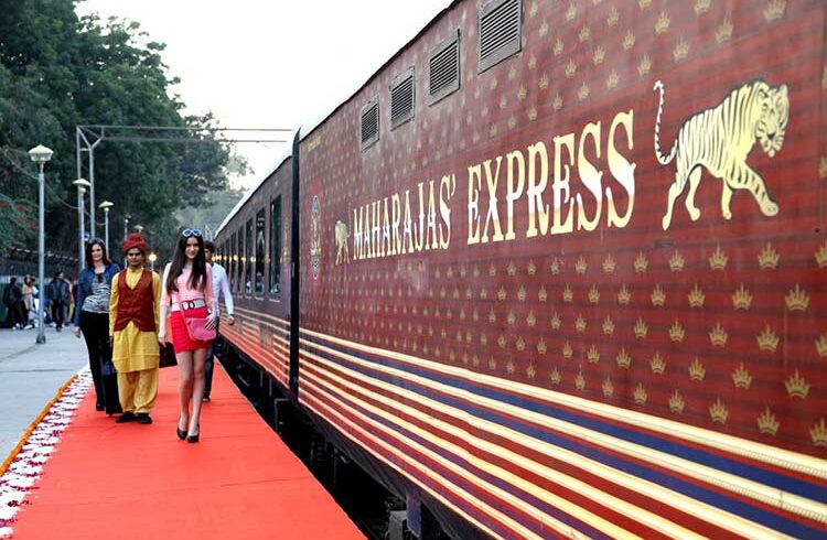 Golden Triangle Tour by Luxury Train
